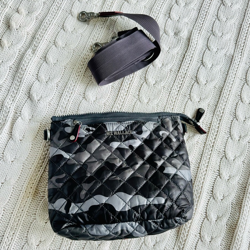 🎉 MZ Wallace Metro Scout in dark grey camo